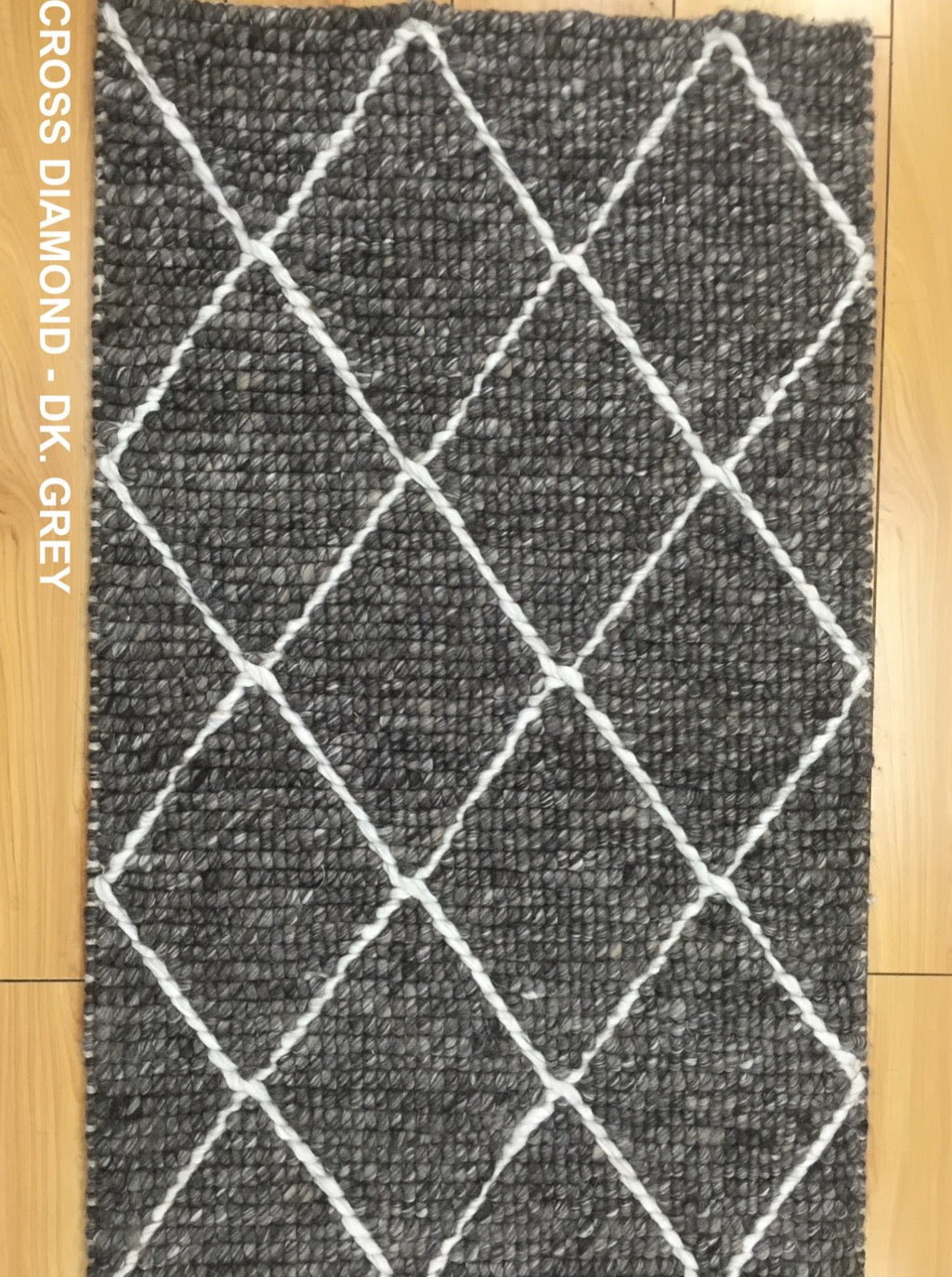 CROSS DIAMOND