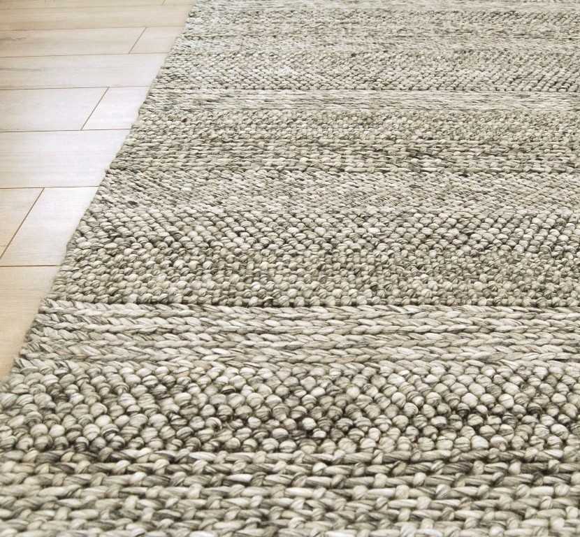 ARROW STRIPE